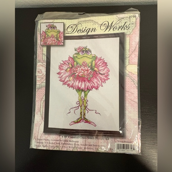 Design Works Other - Design Works Crows Stitch Kit Frog Bouquet Ballerina 7” x 10” Susan Pisoni New